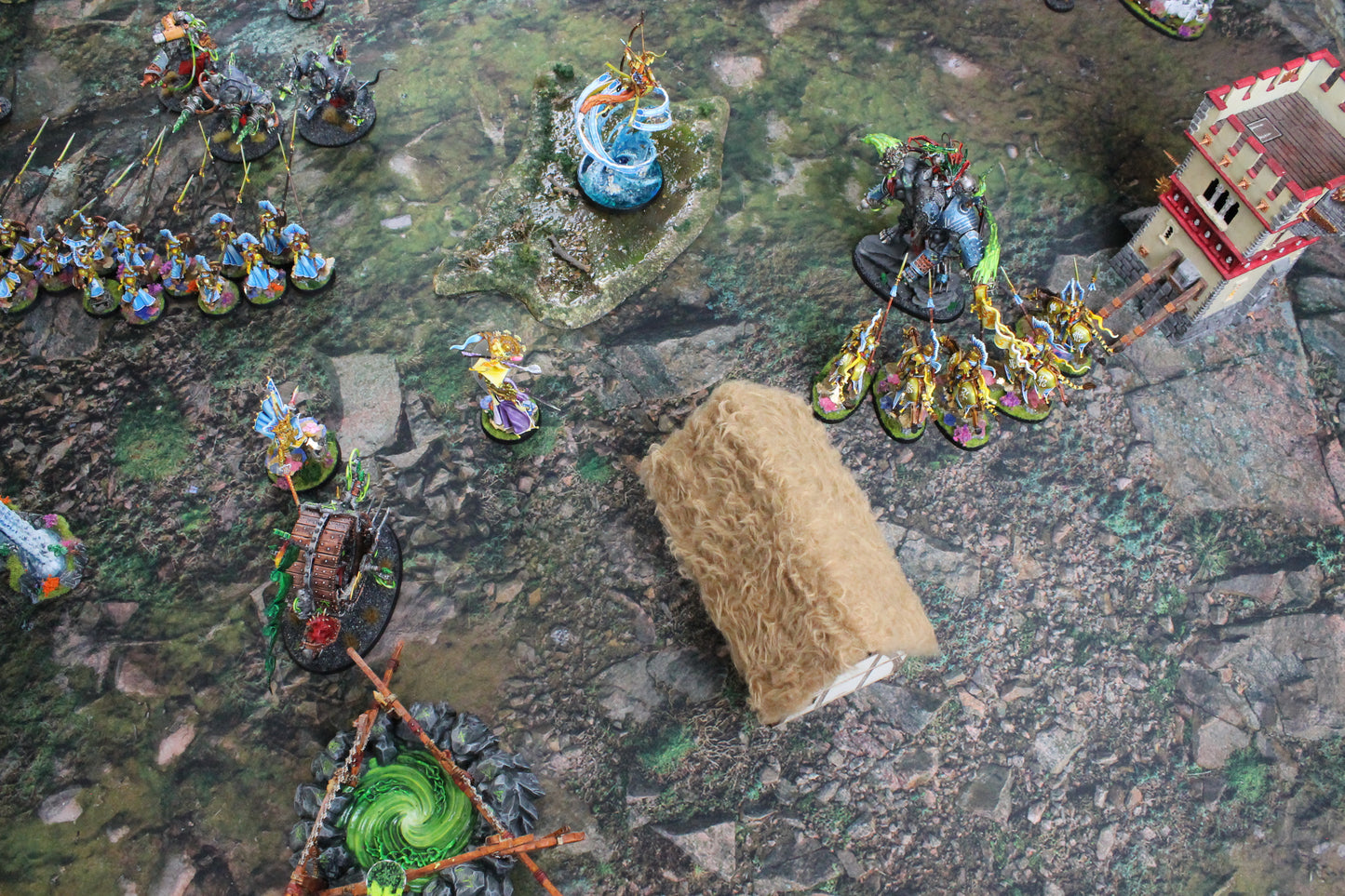 Rocky Highlands - Neoprene Battle Mat with Bag
