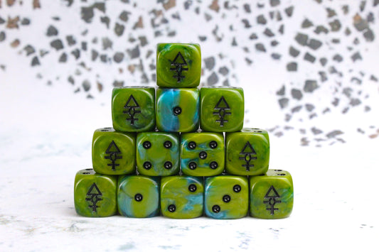 Reclusive Space Elf Dice - Green