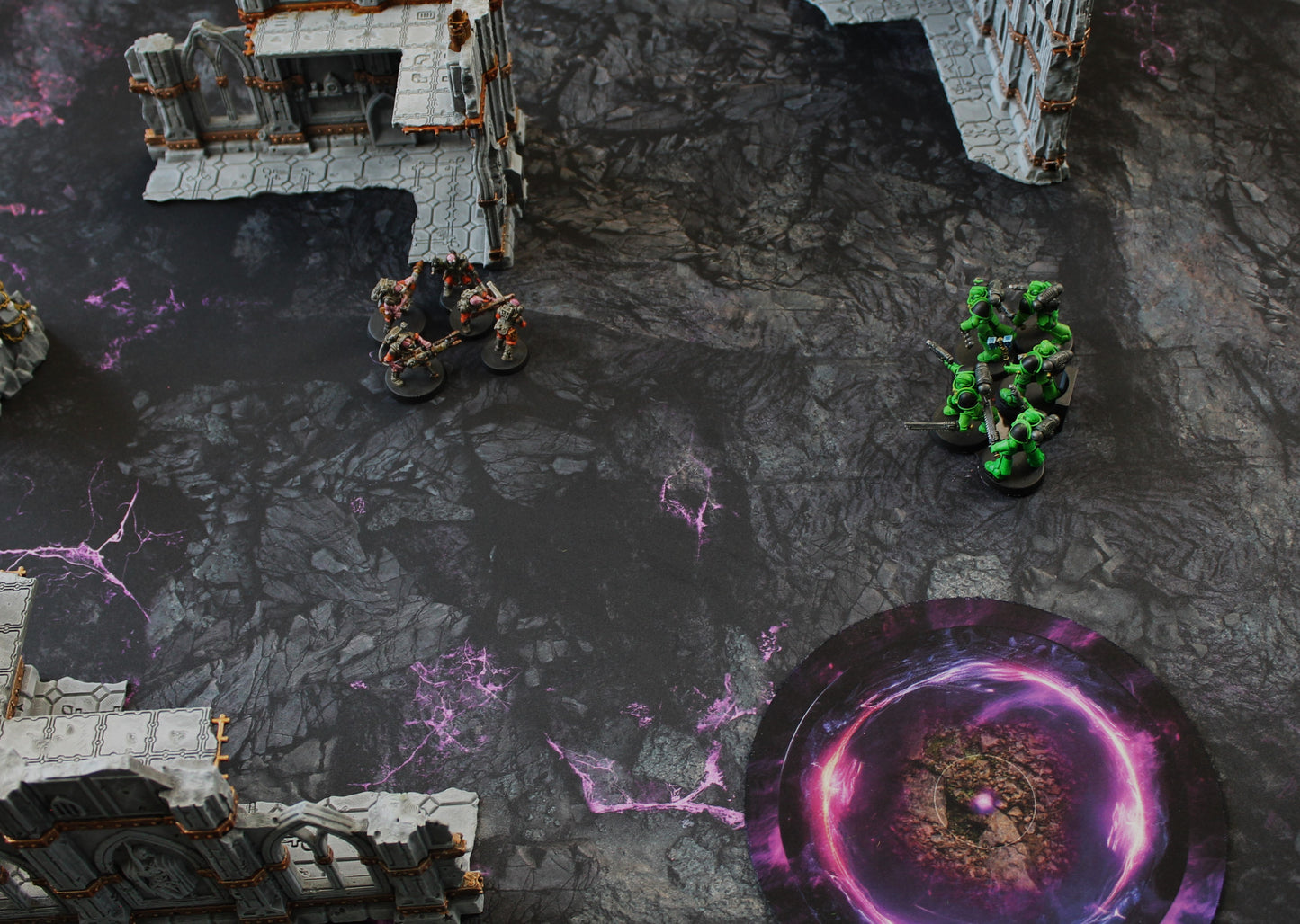 Tainted Cavern - Neoprene Battle Mat - Warhammer, AoS, 40K, Kill Team, MCP, Shatterpoint, Legion, More